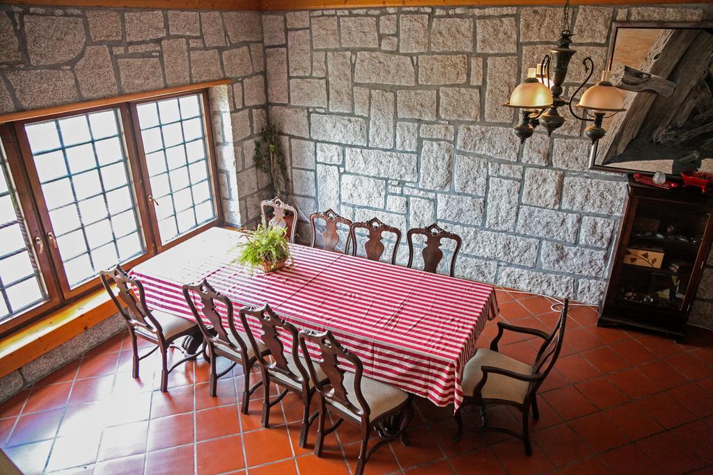 Alvores Do Tempo - Quinta De Turismo Rural Guest House Castro Daire Ngoại thất bức ảnh